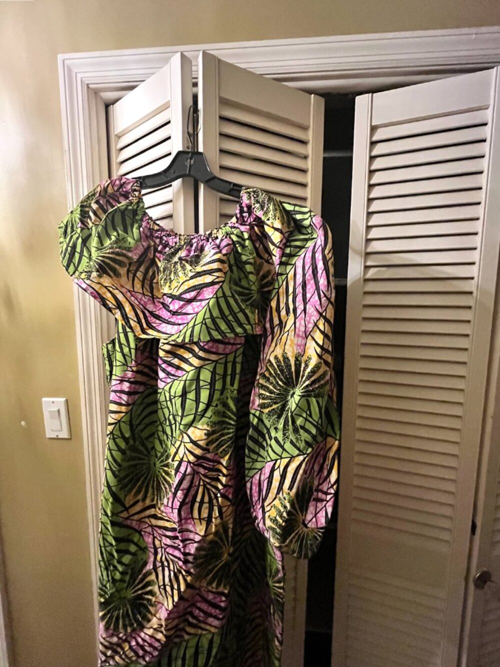 Pink / Green Dress with matching head wrap, PERFECT for an AKA Soror !!
